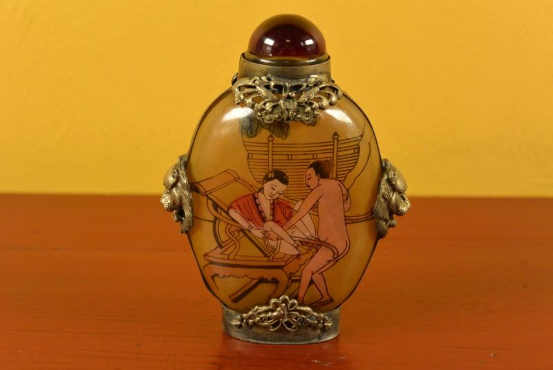 Erotica Chinese Glass Snuff Bottle Kamasutra 4 1