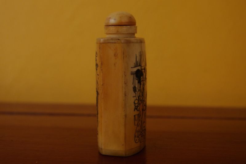 Erotische Schnupftabakflasche aus Knochen Chinesische Kamasutra 6 3