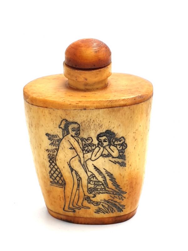 Erotische Schnupftabakflasche aus Knochen - Kamasutra 3 2