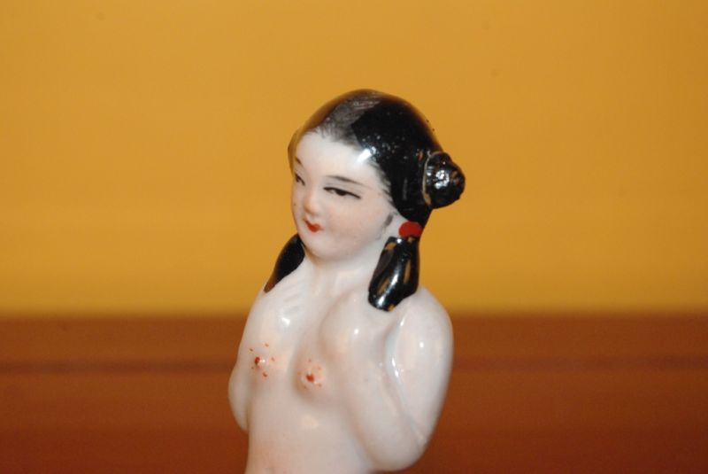 Erotische Tabakdose und Chinesische Schnupftabakflaschen 3
