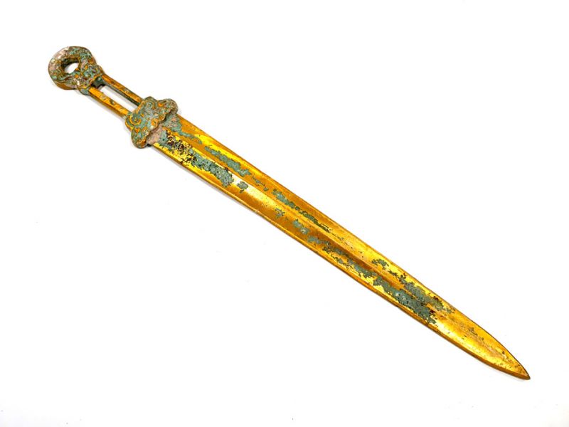Espada de teatro chino en su soporte de exhibición - Emperador 5