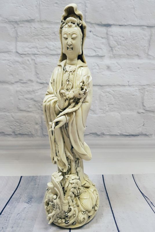 Estatua China Blanca - Porcelana Dehua - Diosa de pie 1