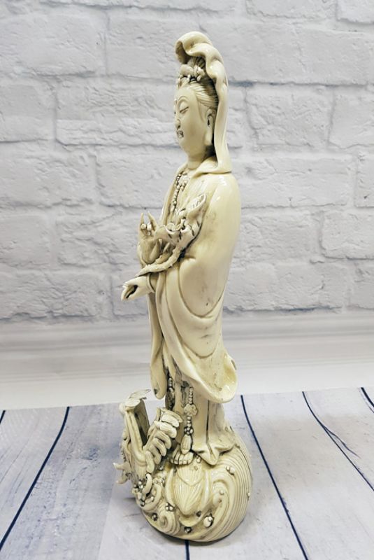 Estatua China Blanca - Porcelana Dehua - Diosa de pie 5