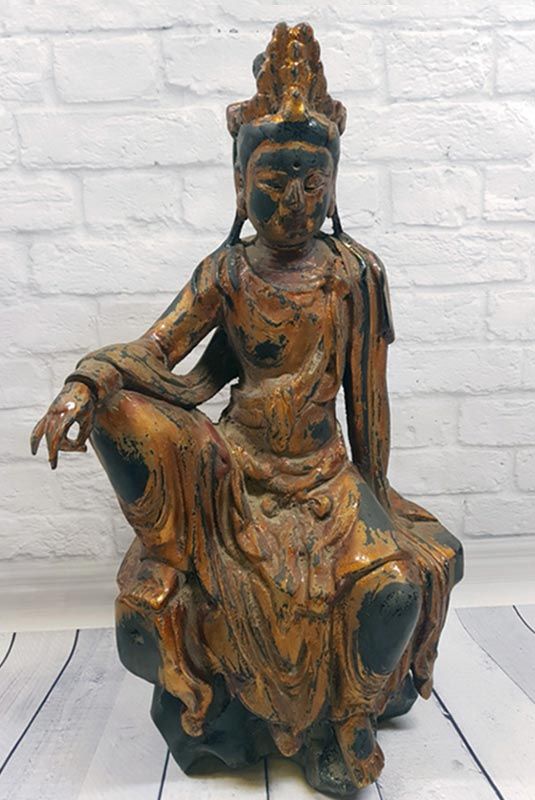 Estatua China de Madera - Laca - Guan Yin 1