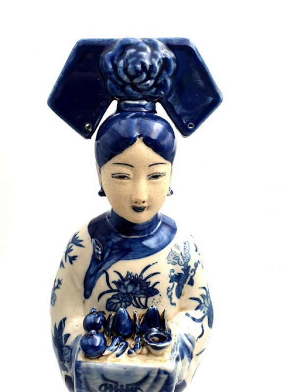 Estatua china de porcelana emperatriz blanco y azul - Cesta de frutas 2