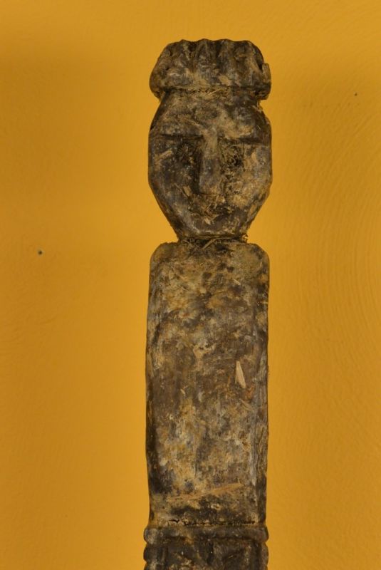 Estatua de Indonesia Papú 2