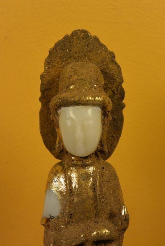 Estatua de jade El budismo y el Feng Shui 2