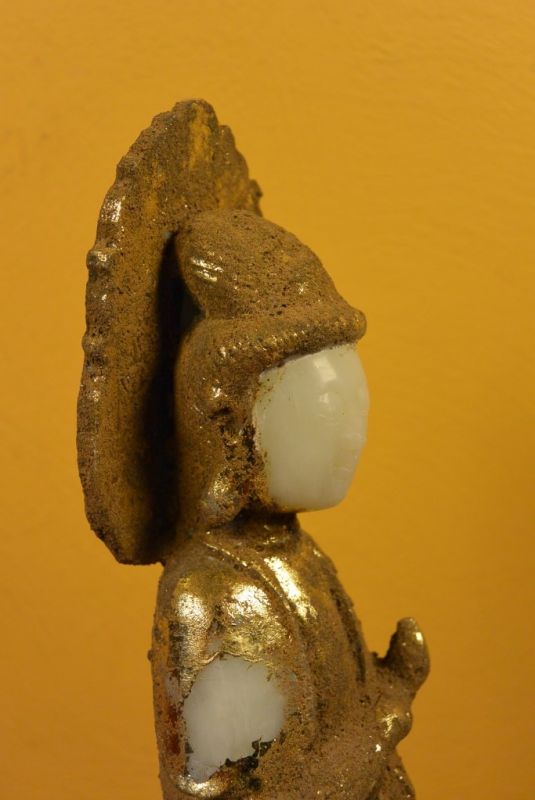 Estatua de jade El budismo y el Feng Shui 4