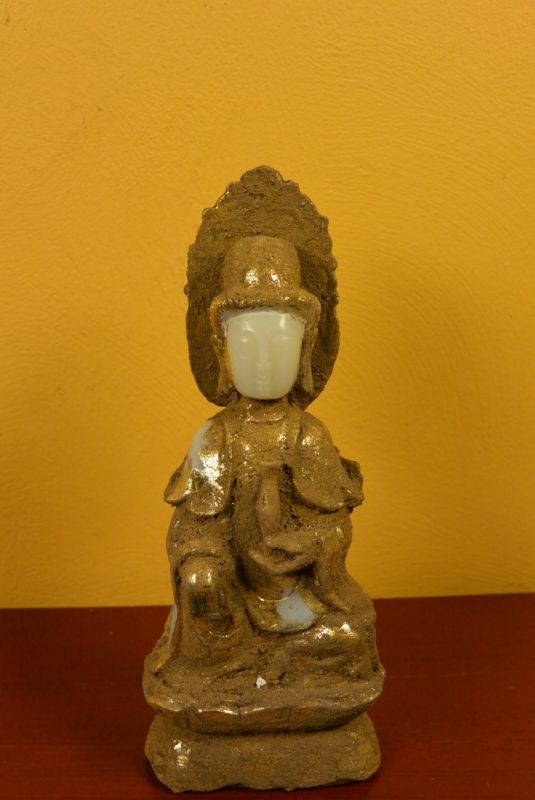 Estatua de jade Guanyin chino 1