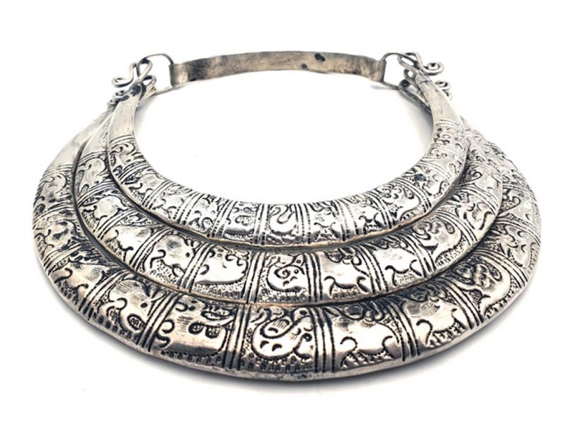Ethnic Jewelry 3 graved rings torque 1