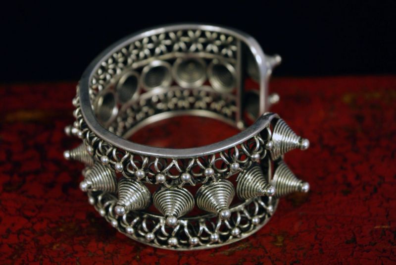 Ethnic Jewelry Bracelet Pike 4