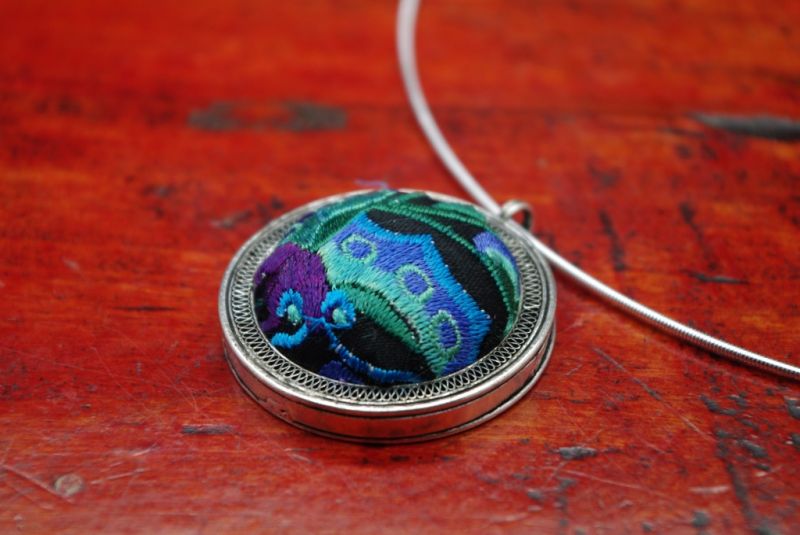 Ethnic Necklace Embroidery Round Blue 4