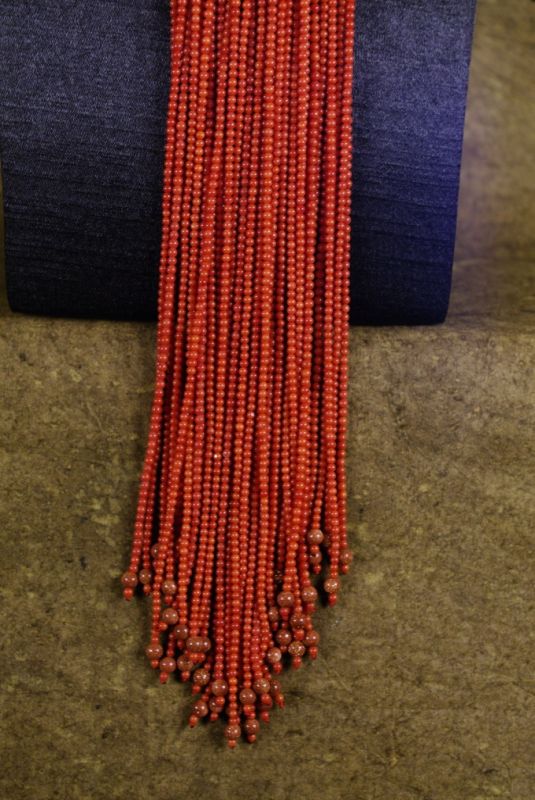 Ethnic Schmuckkreationen Alte Jade und Rote Koralle 4
