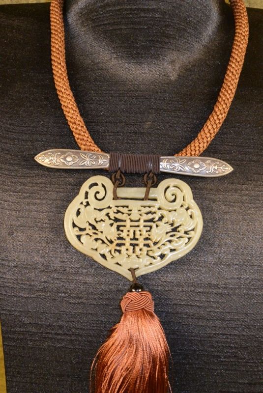 Ethnic Schmuckkreationen Jade und Seide 2