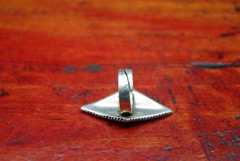 Ethnische Stickerei Ring Diamant Rot und Blau 5