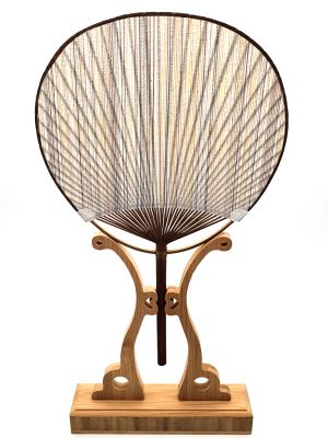 Éventail Japonais - Uchiwa - Bois et Tissu - Blanc et beige Éventail Japonais - Uchiwa - Bois et Tissu - Blanc et beige