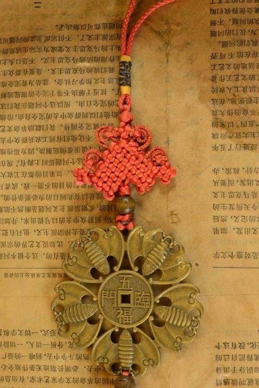 Feng Shui bat Pendant Happiness Talismans 2