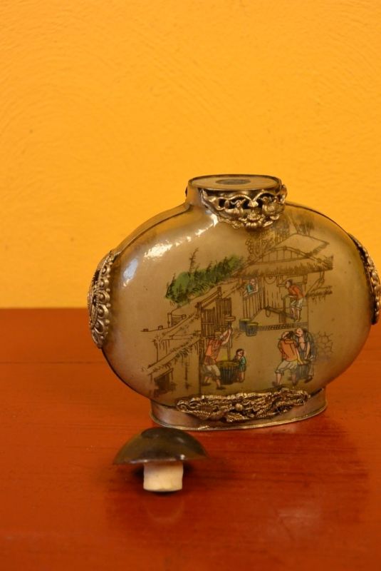 Glas Schnupftabakflasche Bauern in den Bereichen 5