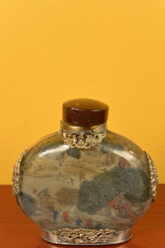Glas Schnupftabakflasche kleines Dorf 2