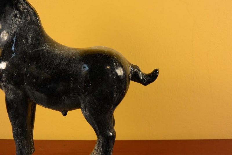 Glasiertes Terrakotta Tang Pferd - Statue - Schwarz 3