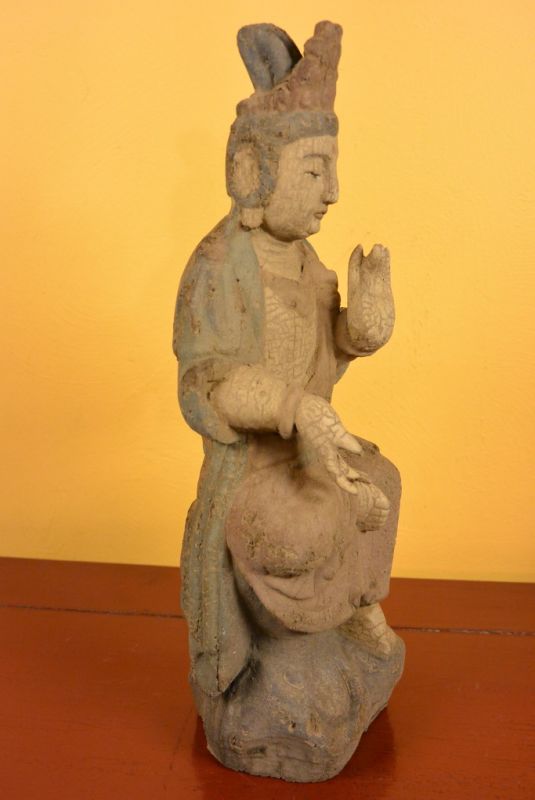 Göttin GuanYin Holz 4