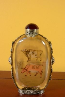Grande Tabatière Chinoise en Verre Buffles