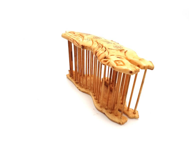 Grillenkäfige aus Knochen Pferd 3