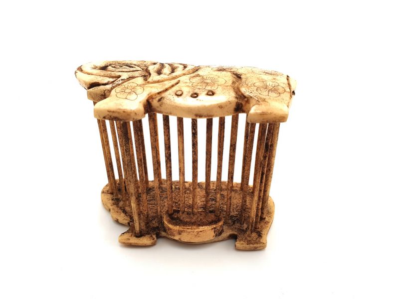 Grillenkäfige aus Knochen Tier Elefant 2