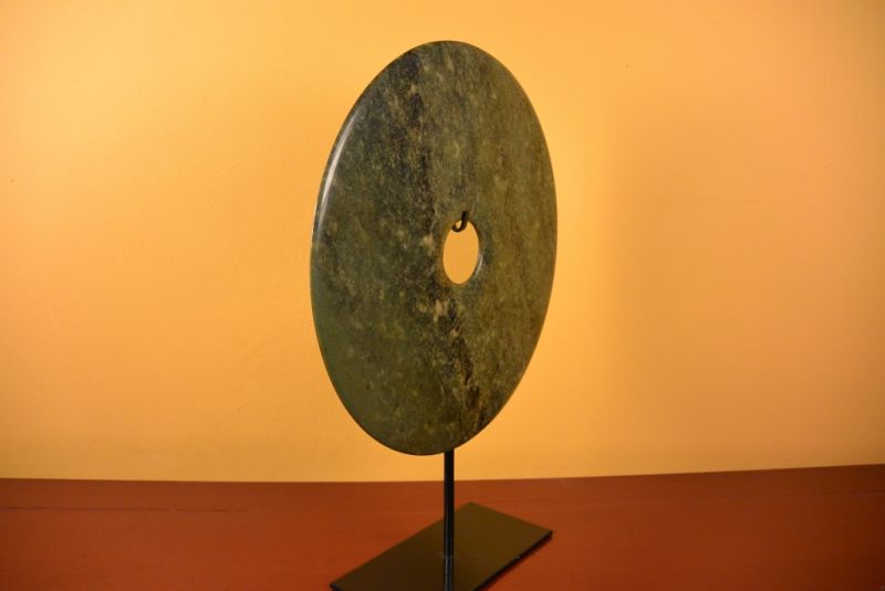 Große Bi-Scheibe aus Jade 30cm Dunkelgrün 5