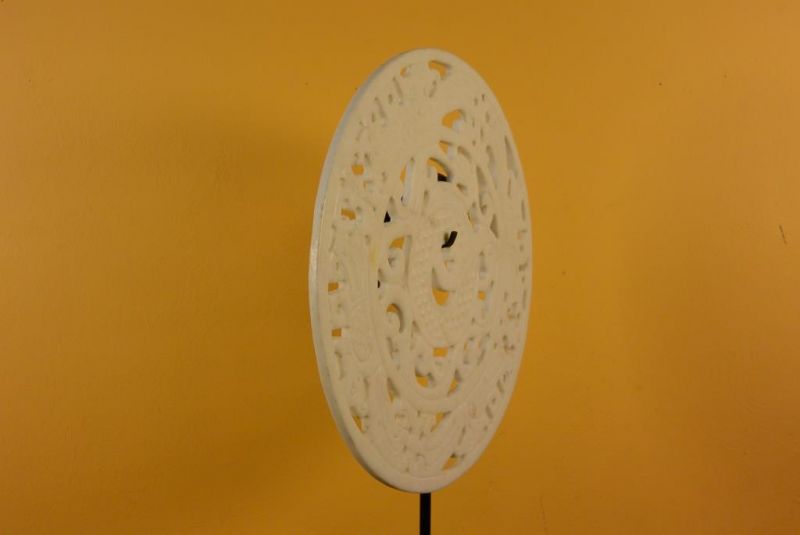 Große Bi-Scheibe aus Jade 30cm - Geätzten weiß 5
