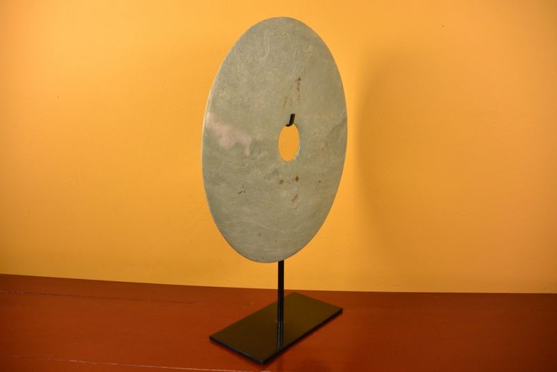 Große Bi-Scheibe aus Jade 30cm Hellgrün 5