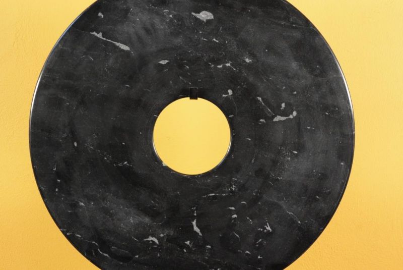 Große Bi-Scheibe aus Jade 30cm Schwarz 3