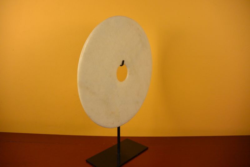 Große Bi-Scheibe aus Jade 30cm Weiß 5