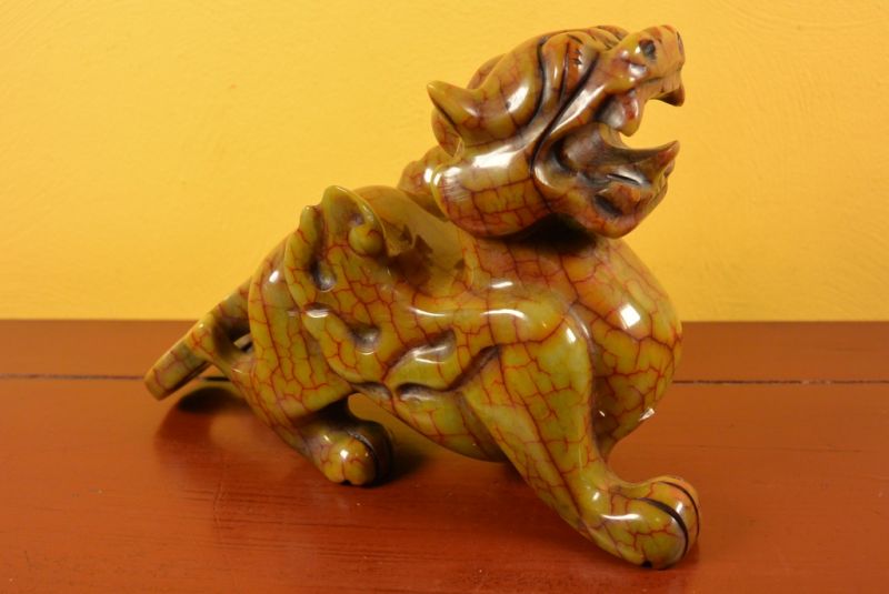 Große Chinesische Jade Pixiu rote und grüne 3