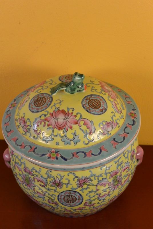 Große Chinesische Porzellan Töpfe Farben 2