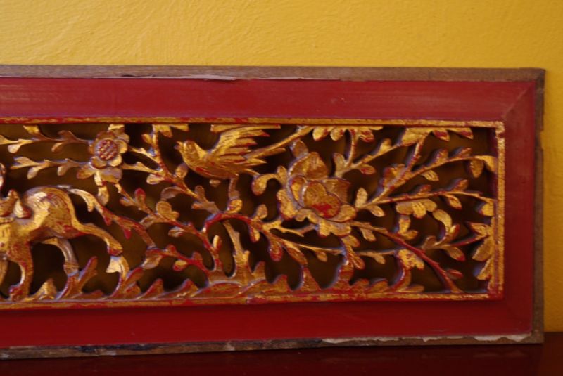 Große Chinesische Schnitzereien Rot und Gold 2 3