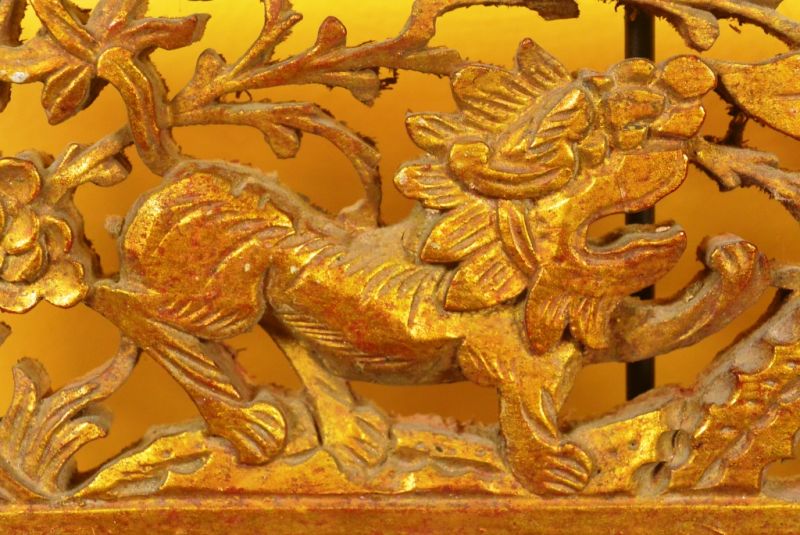 Grosse Chinesische Schnitzereien Rot und Gold 2 4
