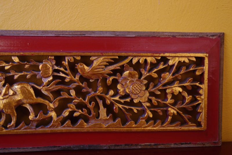 Große Chinesische Schnitzereien Rot und Gold 4 3
