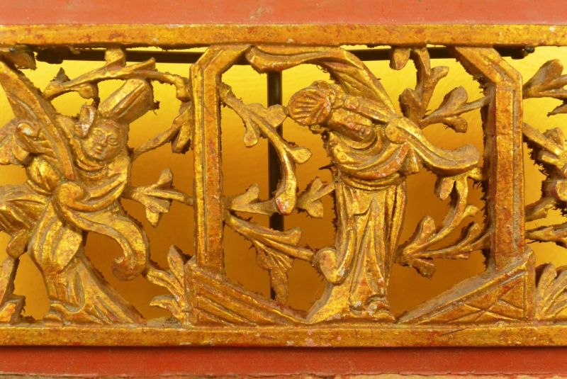 Grosse Chinesische Schnitzereien Rot und Gold 4 2