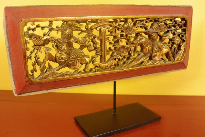 Grosse Chinesische Schnitzereien Rot und Gold 6 5