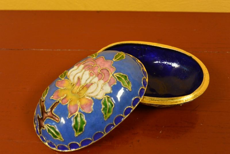 Grosse Cloisonne-Dose Blue Himmel Blumen 4