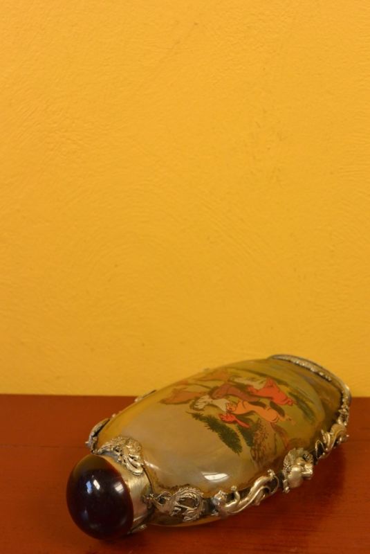 Große Glas Schnupftabakflasche Pferde 4