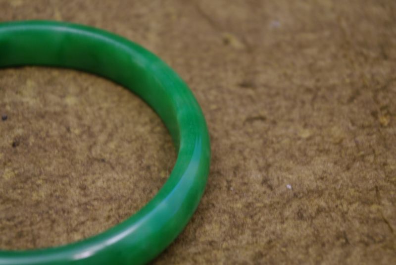 Grosse grüne Jade Armreif6 5cm 5