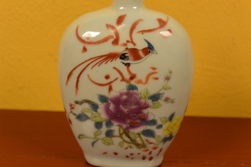 Große Porzellan Schnupftabakflasche Vogel Blumen 2