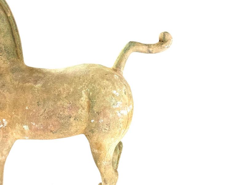 Bilder überfliegen für die vergrößerung Großes Pferd der Han-Dynastie aus patinierter Bronze – Handgefertigte chinesische Skulptur 75 cm 2