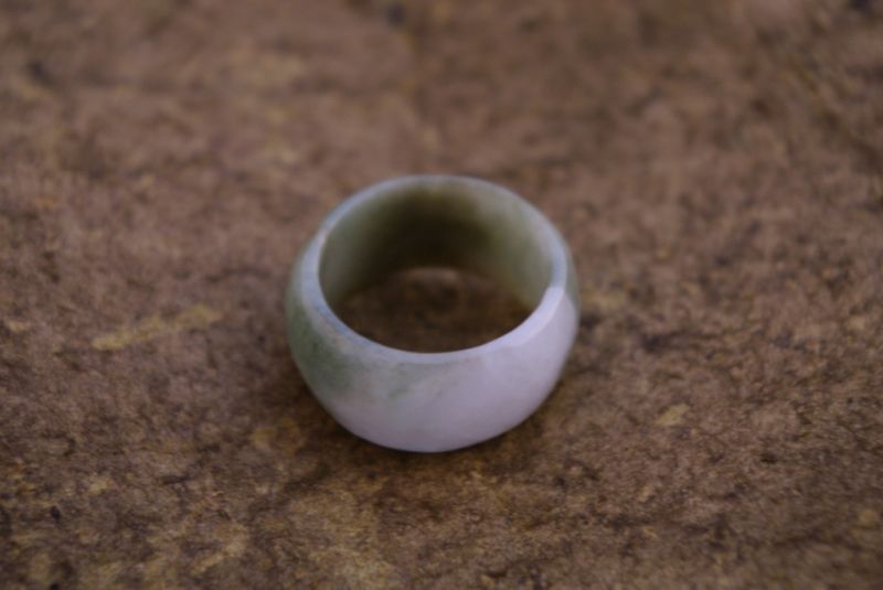 Grün und Weisser Jade Ringe 2