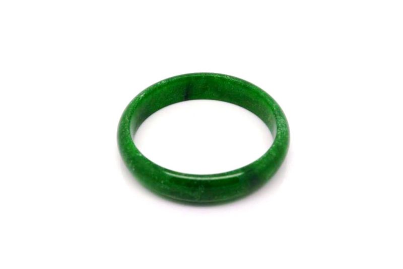 Grüne Jade-Armband 5 8cm Klasse A 4