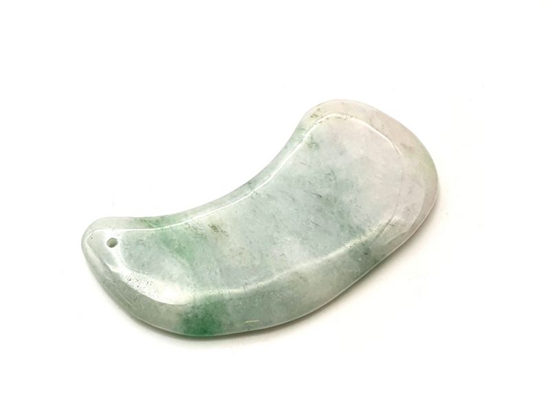 Haga clic en la imagen para ampliar Gua Sha en Jade real - Blanco y verde moteado / translúcido 1