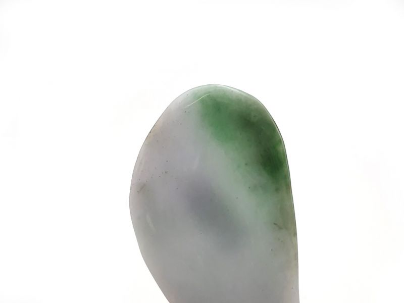 Gua Sha in echter Jade - Weiß - Grün Spot 3