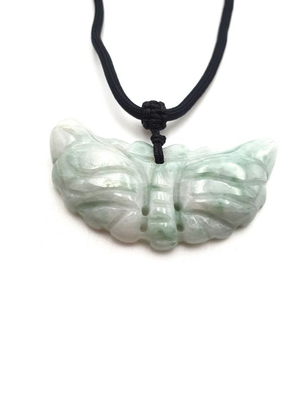 Halskette Anhänger Jade Stein Schmetterling 2